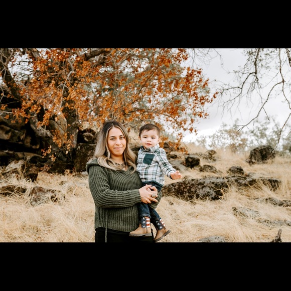 Meet your Posher, Marisa - Picture 3 of 5